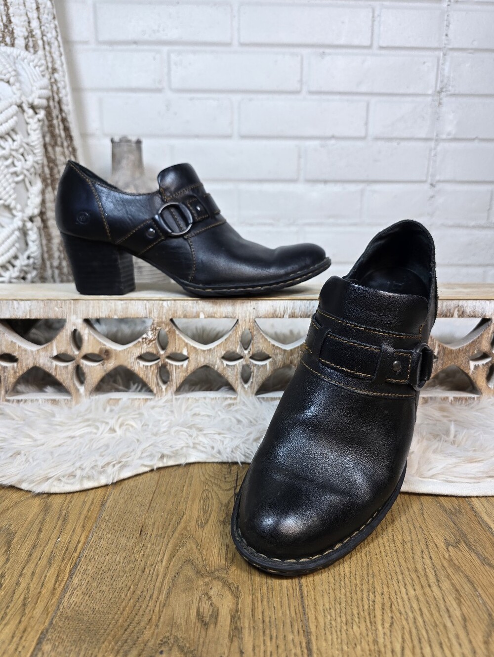 Born Black Leather Buckle Heel Shoe Size 8.5